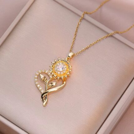 Collar girasol con corazón